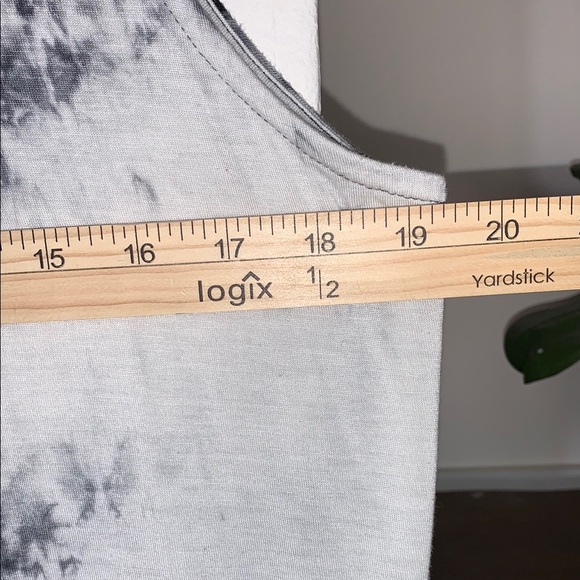 White and Black Tie Dye Tank Top - Picture 3 of 7